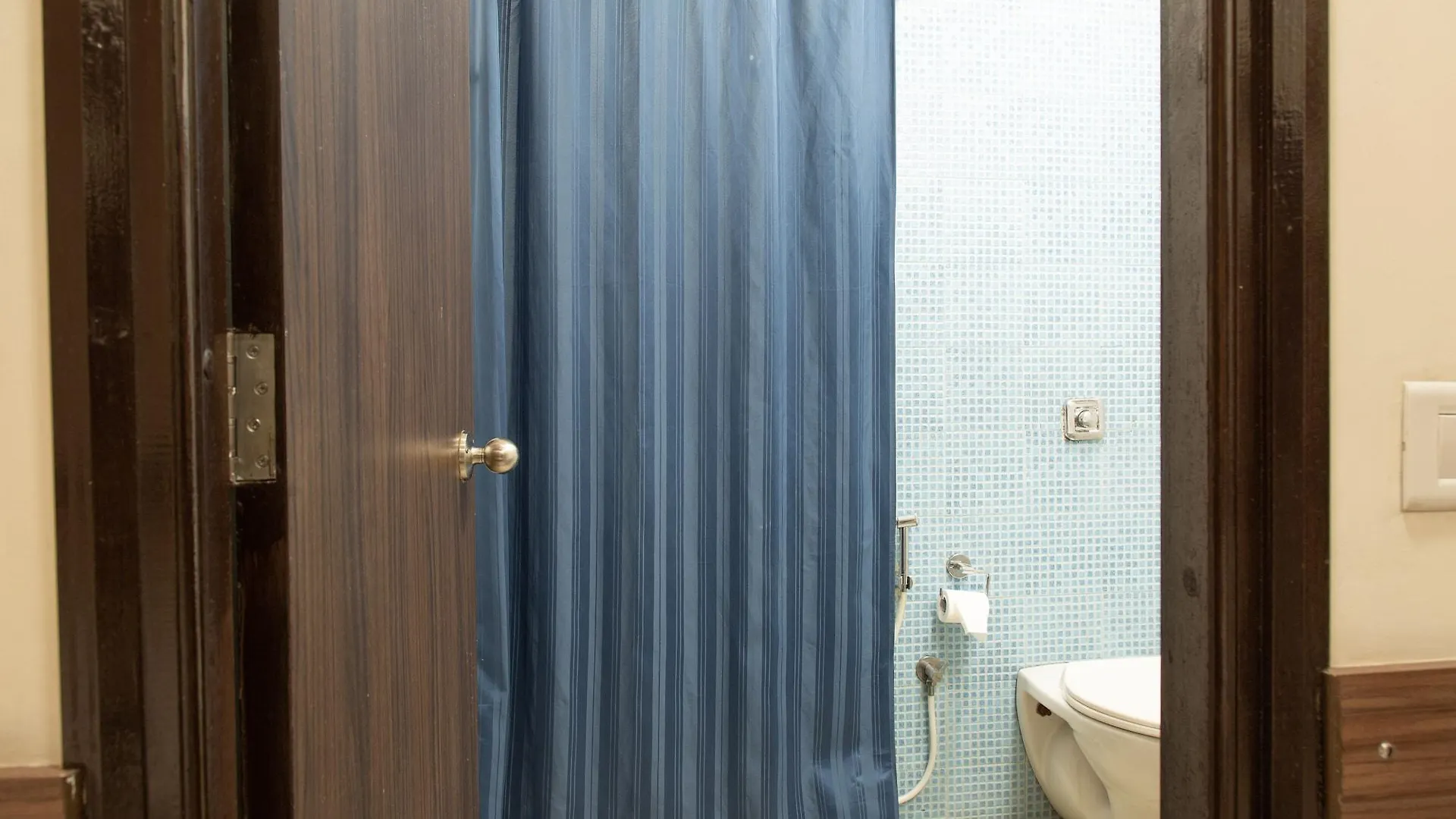 *** Hotel Trivandrum Kazhakuttam India