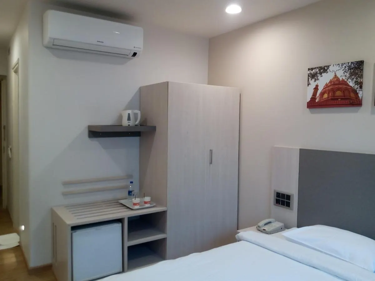 Hotel Trivandrum Kazhakuttam